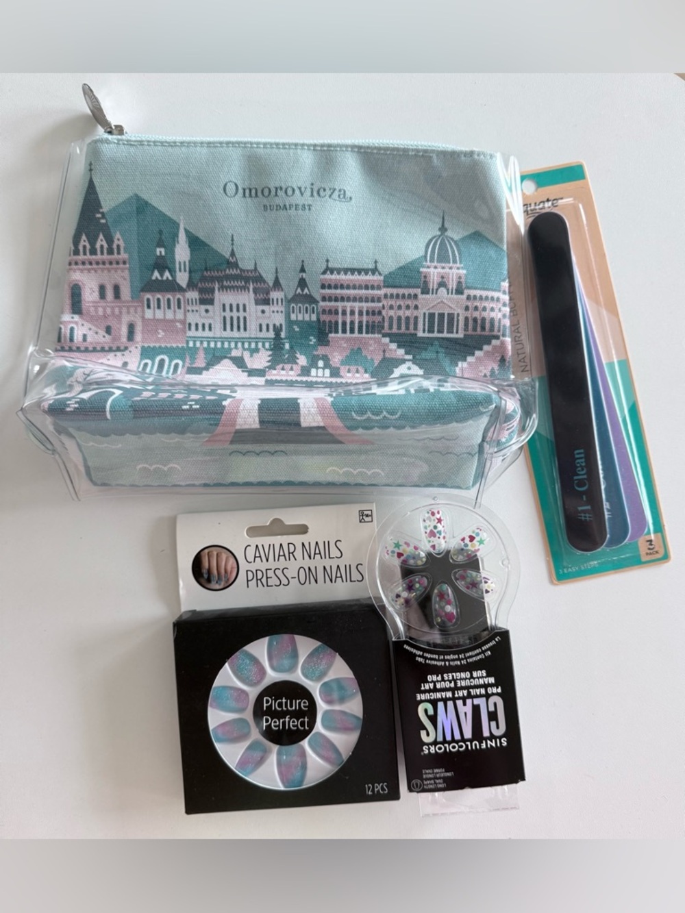 Picture Perfect Press-On Nails - Teal & Pink